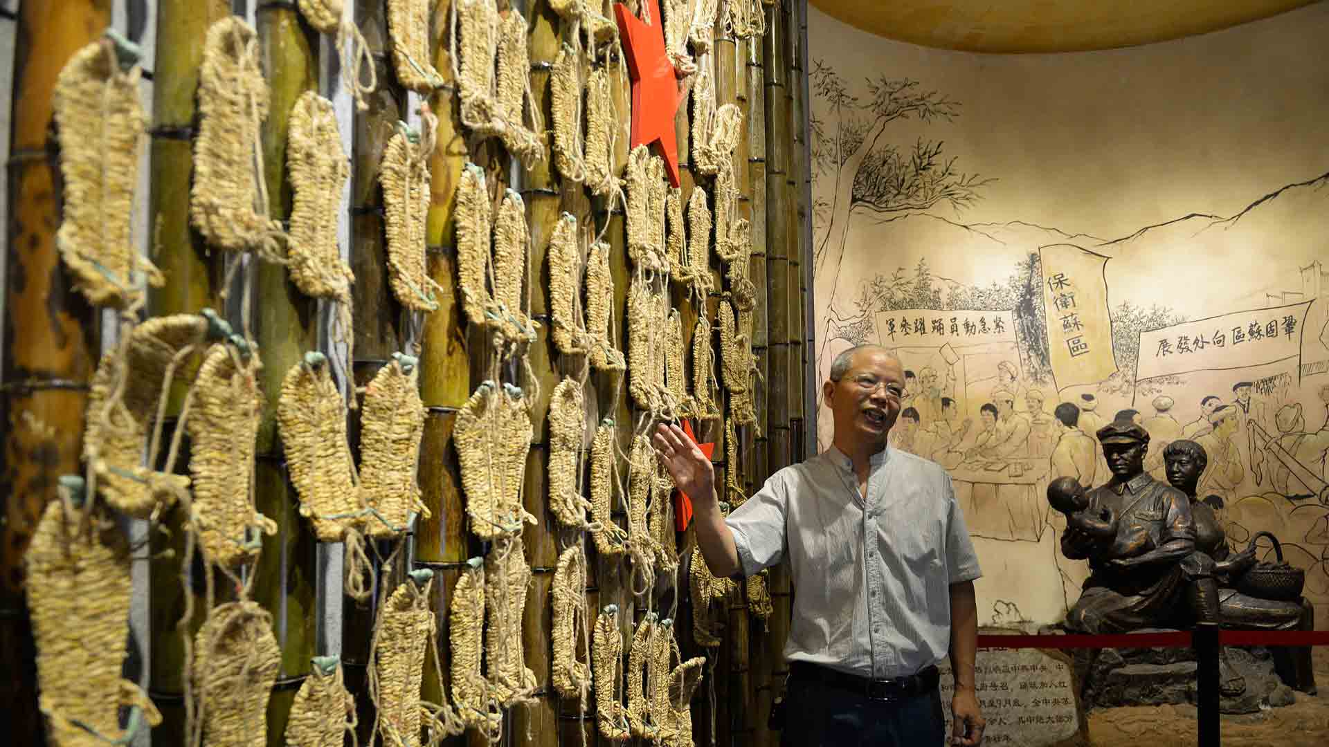 草鞋走出的長(zhǎng)征&mdash;&mdash;&ldquo;畫說長(zhǎng)征&rdquo;之一