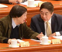 馮鞏、馮驥才出席政協(xié)全體會議