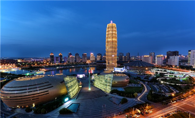 馬拉松城市觀察| 一場馬拉松，讓鄭州這個龍頭高高揚起