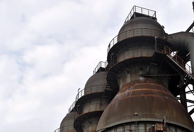 堅持以環(huán)保為前提，做到不環(huán)保不生產。