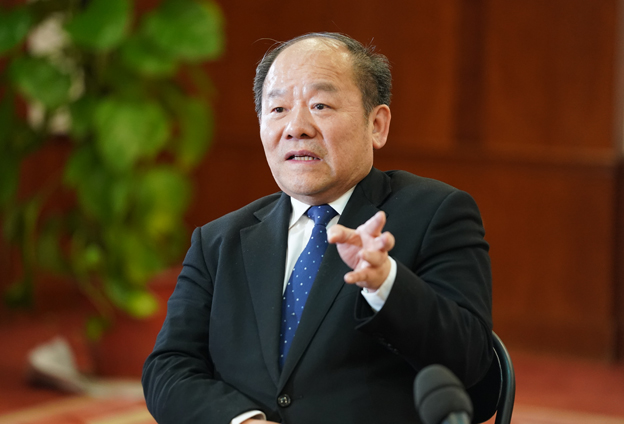 使民間資本進(jìn)得來、穩(wěn)得住、能發(fā)展