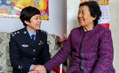 &ldquo;掌上警務室里的聲音，我會帶到北京&rdquo;