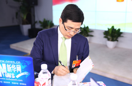 從中國(guó)制造到中國(guó)智造的轉(zhuǎn)型過(guò)程中要認(rèn)識(shí)到制造業(yè)的外移問(wèn)題帶來(lái)的影響。