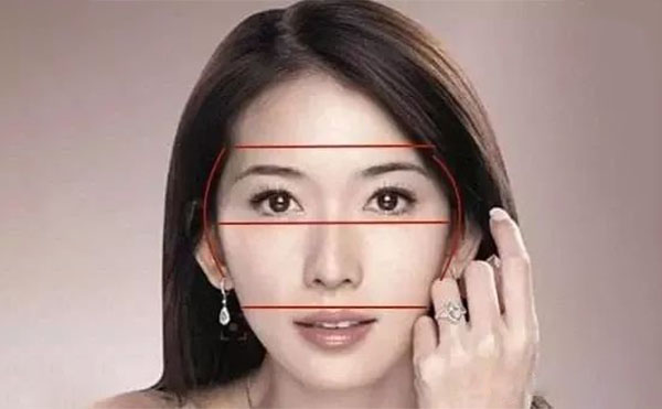 天生顴骨寬怎么辦？顴骨內(nèi)推整形手術(shù)可行嗎？