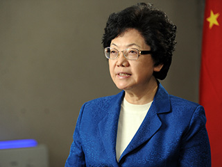 大醫(yī)院人滿為患，社區(qū)醫(yī)院門可羅雀怎么破？