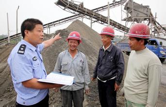 當(dāng)前我國安全生產(chǎn)形勢(shì)表現(xiàn)為&ldquo;雙重疊加&rdquo;特點(diǎn)