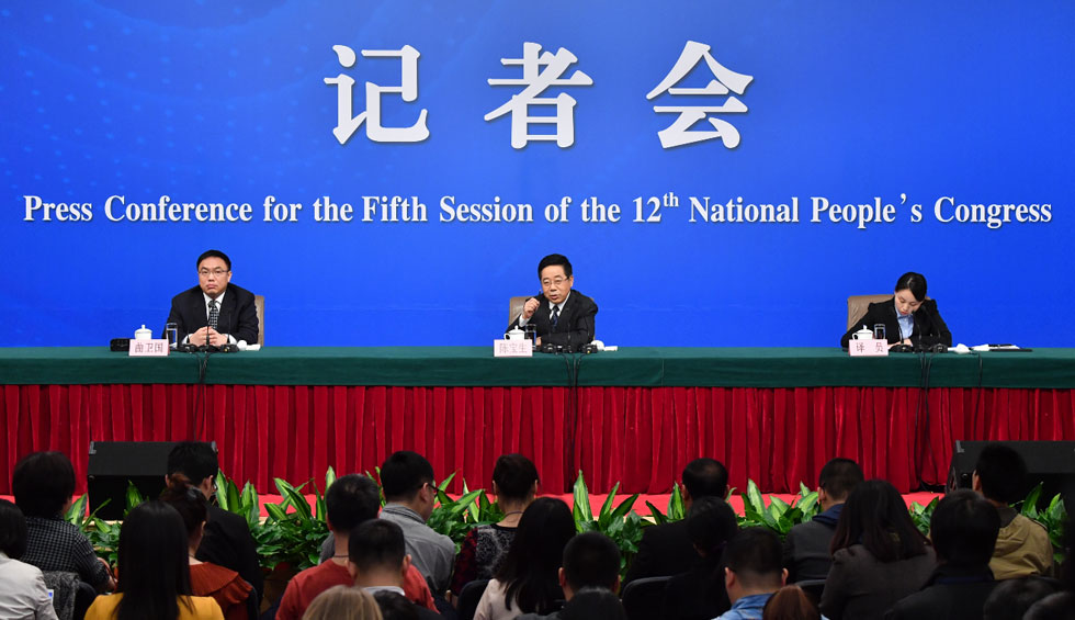 回放：教育部部長(zhǎng)陳寶生就&ldquo;教育改革發(fā)展&rdquo;答問