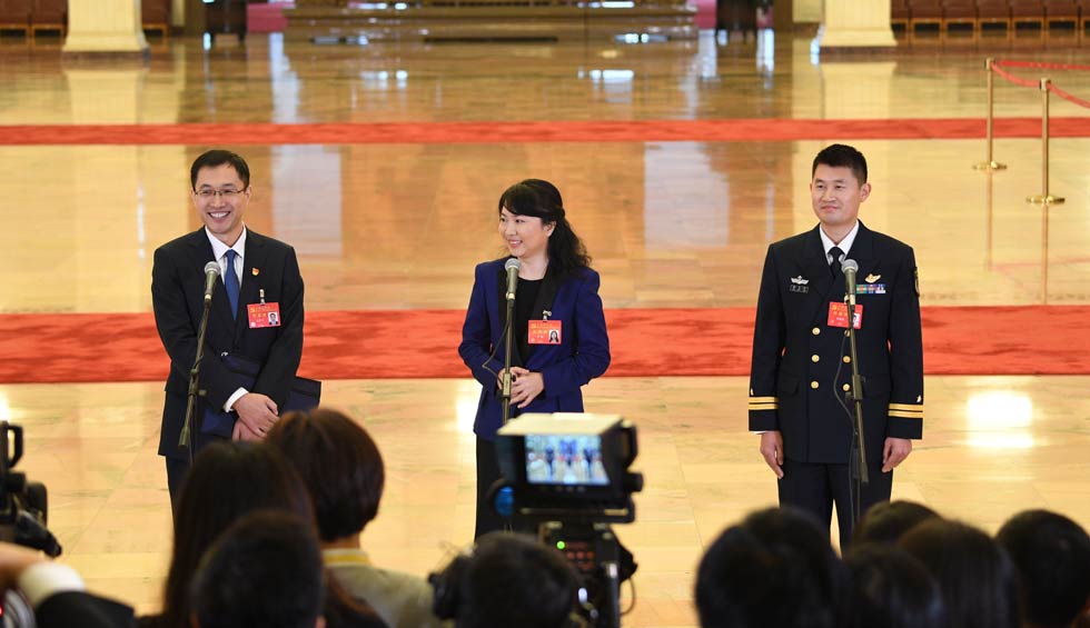 孟祥飛、李媛、曹先建接受采訪