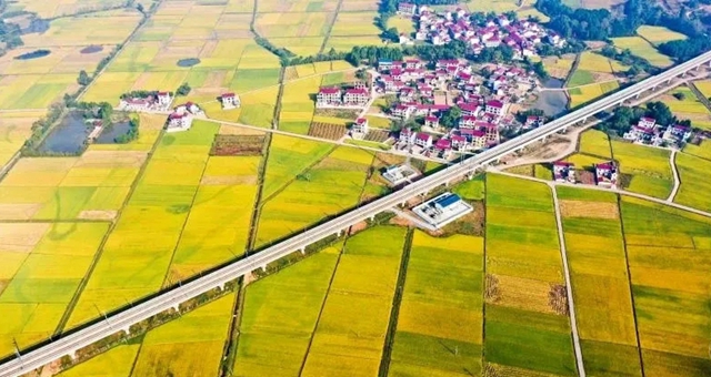 再次出發(fā)！最美鐵路紅色昌贛等你來