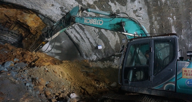 10.24公里！贛深高鐵&ldquo;第一長隧&rdquo;貫通！