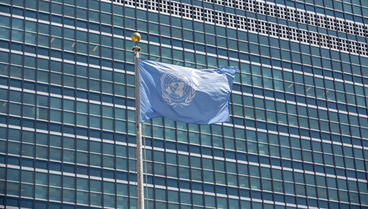 新華社評論員：建設(shè)和諧合作的國際大家庭&mdash;&mdash;評習(xí)近平主席在聯(lián)合國成立75周年紀(jì)念峰會(huì)重要講話