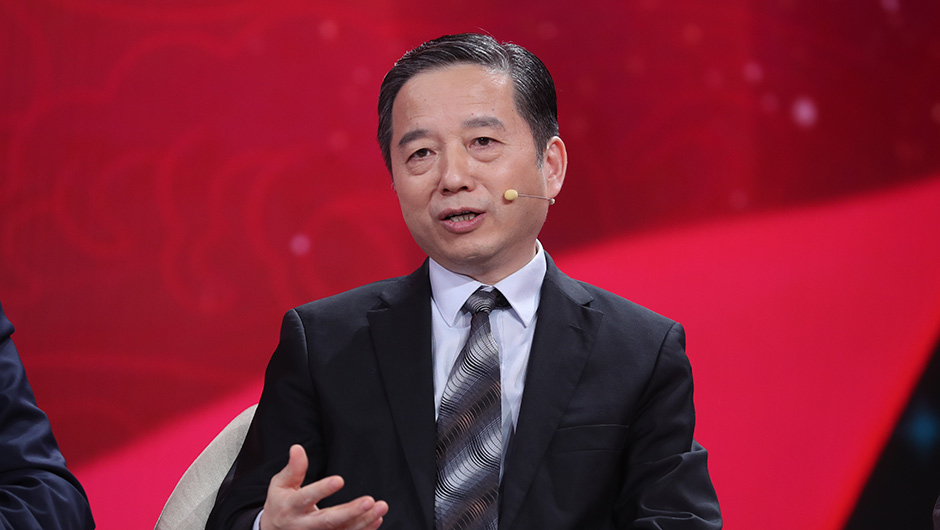 中國(guó)寶武黨委書記、董事長(zhǎng)陳德榮解答網(wǎng)友問(wèn)題