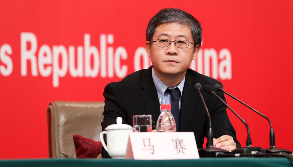 廣場專家組組長、清華大學(xué)美術(shù)學(xué)院黨委書記馬賽介紹相關(guān)情況