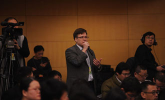 俄羅斯塔斯社記者提問