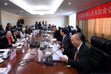 澳門代表團(tuán)全體會(huì)議向媒體開(kāi)放