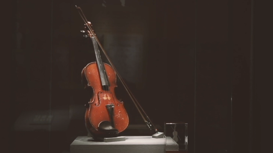 紅色百寶 奮斗百年丨第16集：一把琴，一個人，一首歌