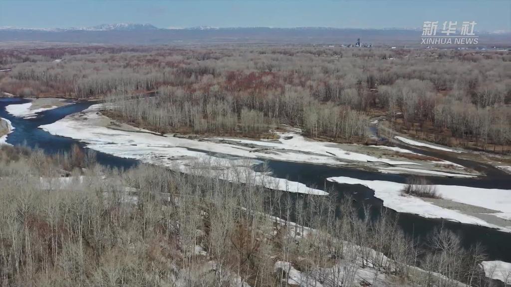 打卡紅色足跡｜打開(kāi)手機(jī)地圖，最西北那條線他倆守了33年