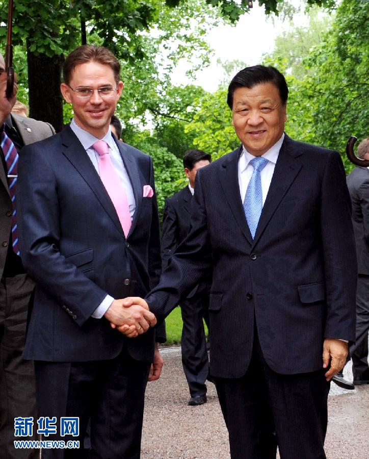 6月12日，中共中央政治局常委、中央書記處書記劉云山在赫爾辛基會見芬蘭總理卡泰寧。 新華社記者饒愛民攝