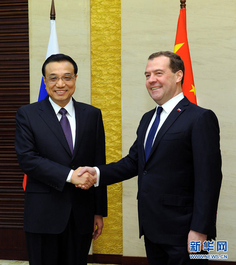 12月15日，中國國務院總理李克強在阿斯塔納會見俄羅斯總理梅德韋杰夫。 新華社記者 饒愛民 攝