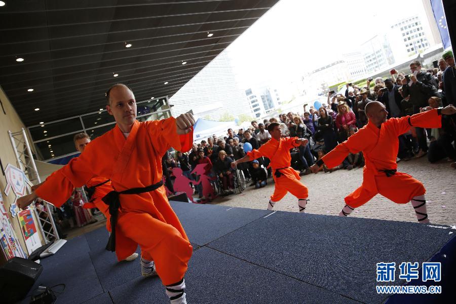 (XHDW)(1)“中國(guó)角”首次現(xiàn)身歐盟開(kāi)放日