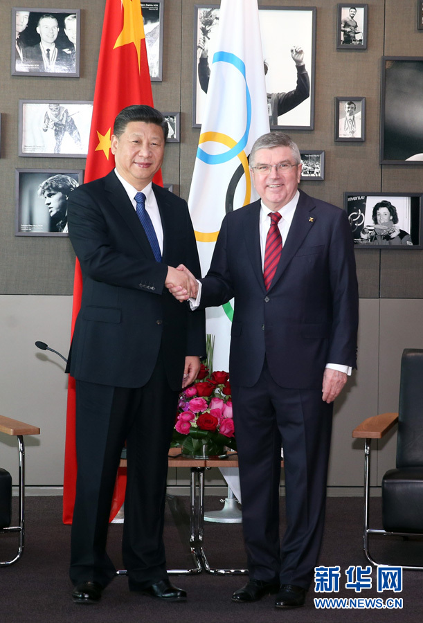 1月18日，國(guó)家主席習(xí)近平在瑞士洛桑國(guó)際奧林匹克博物館會(huì)見國(guó)際奧林匹克委員會(huì)主席巴赫。 新華社記者 姚大偉 攝