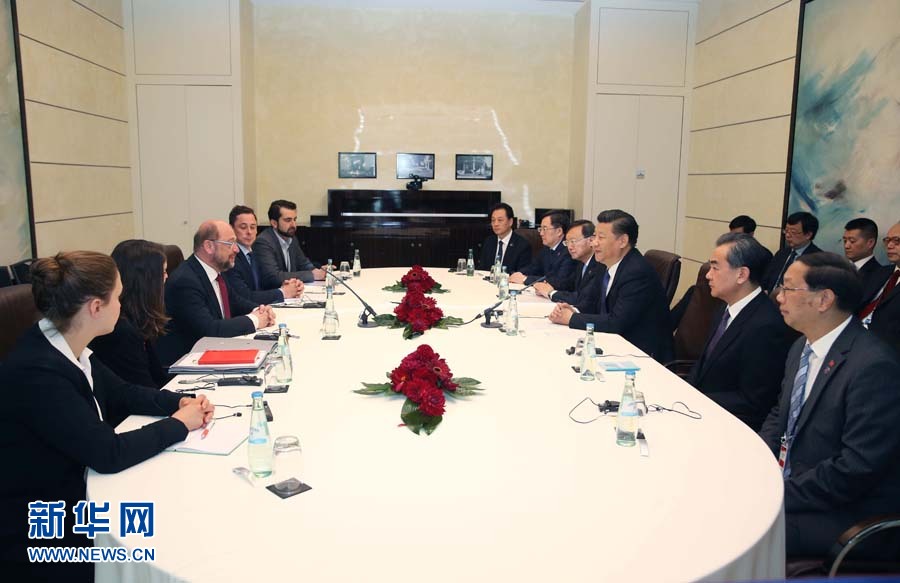 7月6日，國家主席習近平在柏林會見德國社會民主黨主席舒爾茨。新華社記者 姚大偉 攝