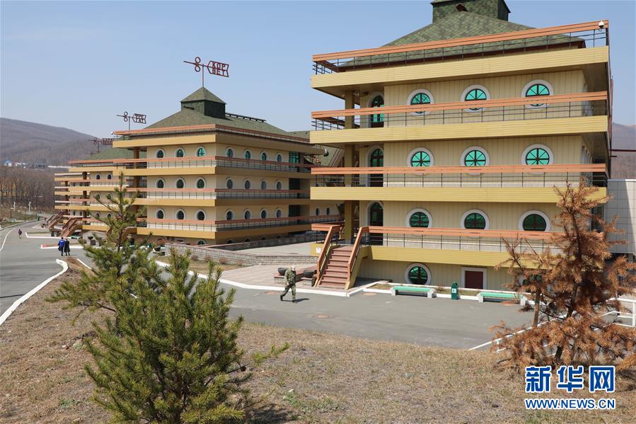 （新華全媒頭條&middot;圖文互動(dòng)）（2）在愛的海洋里成長(zhǎng)&mdash;&mdash;記&ldquo;海洋&rdquo;全俄兒童中心接收汶川地震災(zāi)區(qū)兒童療養(yǎng)十周年