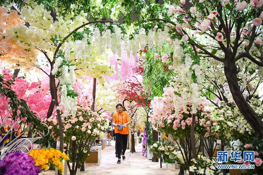 （新華全媒頭條&middot;圖文互動(dòng)）（7）從廣交會(huì)到進(jìn)博會(huì)&mdash;&mdash;中國(guó)對(duì)外開放再譜新樂章