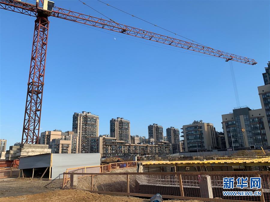 (習近平出訪配合稿·圖文互動)(1)通訊:中國“明珠”閃耀圣彼得堡——記中國大型綜合開發(fā)項目“波羅的海明珠”