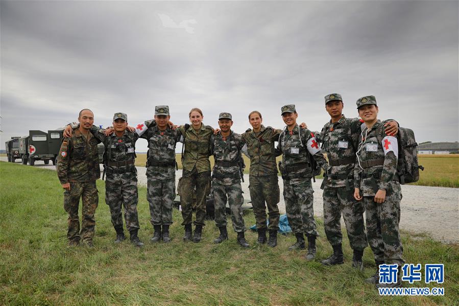 （國際&middot;圖文互動）（1）通訊：海外演訓(xùn)場，走來一群中國衛(wèi)生士官