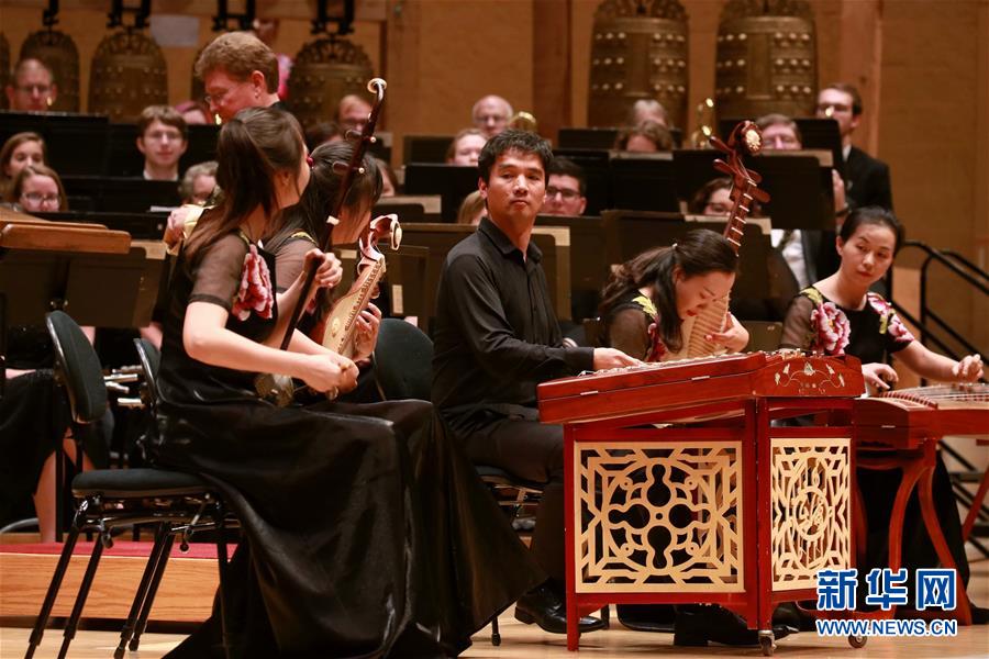(國(guó)際)(1)第三屆“友誼地久天長(zhǎng)”中美音樂(lè)會(huì)在美舉行