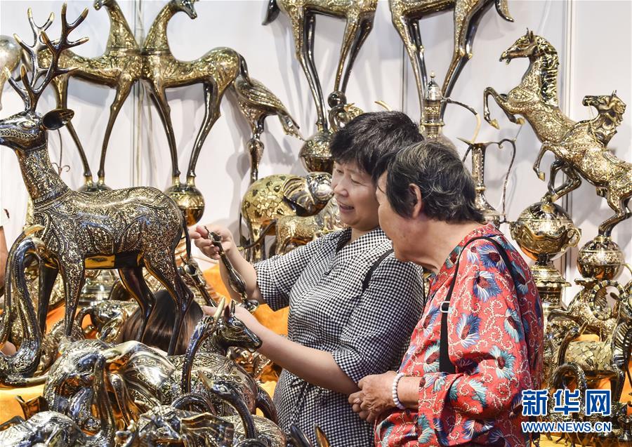 （新華全媒頭條&middot;圖文互動(dòng)）（4）東盟成為中國(guó)第二大貿(mào)易伙伴釋放哪些信號(hào)？