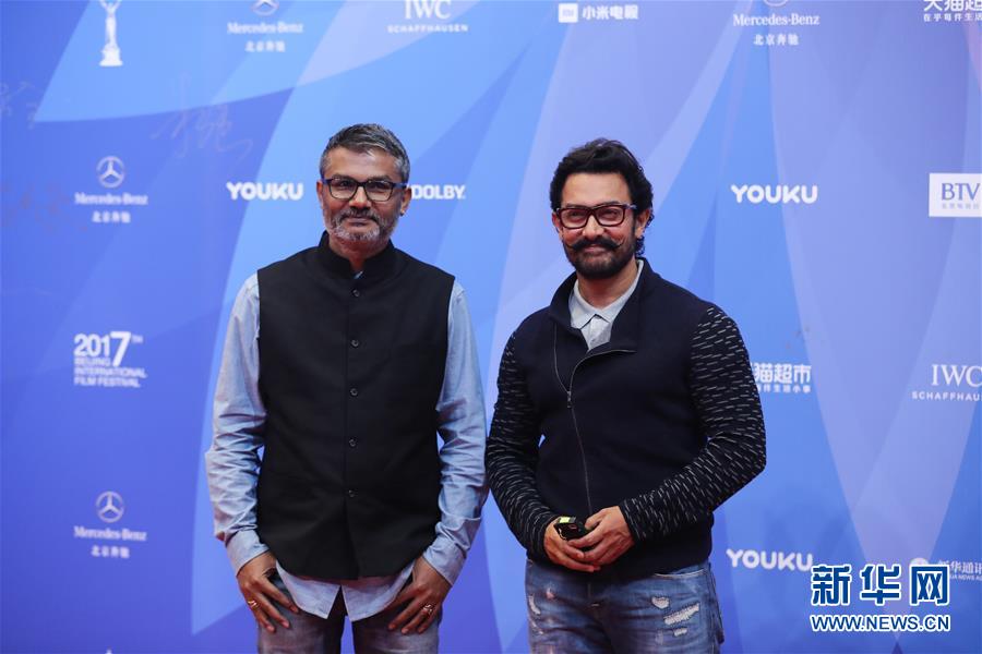 （習近平出訪配合稿&middot;圖文互動）（3）特稿：電影、瑜伽、智能手機&mdash;&mdash;中印兩個文明古國交往&ldquo;新故事&rdquo;