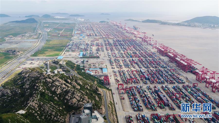 (新華全媒頭條·第二屆進(jìn)博會(huì)·圖文互動(dòng))(8)進(jìn)博之光輝耀世界 ——寫在第二屆中國(guó)國(guó)際進(jìn)口博覽會(huì)開幕之際