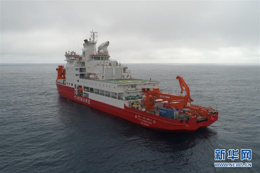 (“雪龍”探南極·圖文互動(dòng))(4)中國(guó)南極考察隊(duì)在西風(fēng)帶布放2套浮標(biāo)