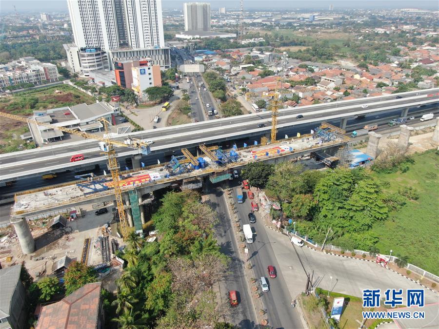 (國際)(2)雅萬高鐵又一剛構(gòu)連續(xù)梁合龍