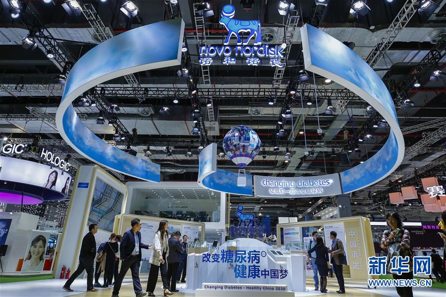 （新華全媒頭條&middot;圖文互動(dòng)）（11）海納百川共揚(yáng)帆&mdash;&mdash;黨的十九大以來(lái)以習(xí)近平同志為核心的黨中央引領(lǐng)中國(guó)高水平對(duì)外開(kāi)放紀(jì)實(shí)