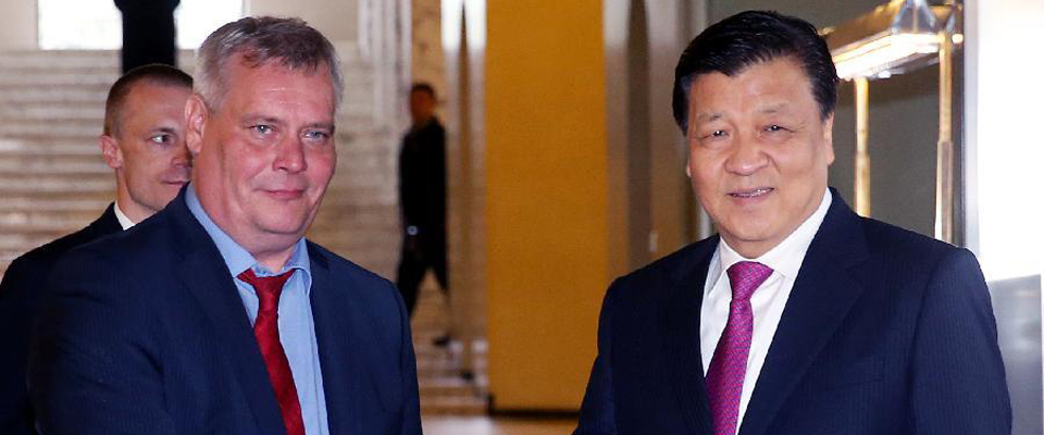 劉云山會(huì)見(jiàn)芬蘭社民黨主席、財(cái)政部長(zhǎng)林內(nèi)