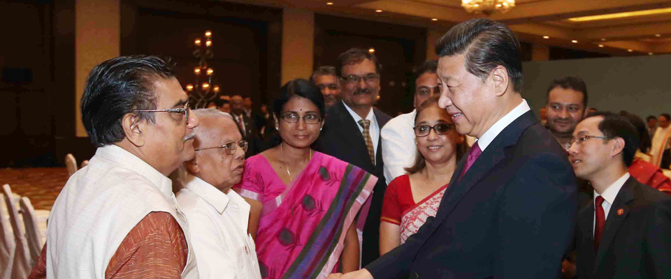 習(xí)近平會見印度友好人士、友好團體代表并頒發(fā)和平共處五項原則友誼獎