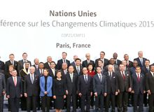 習近平出席氣候變化巴黎大會、訪問津巴布韋和南非并主持中非合作論壇峰會（2015.11.29-2015.12.5）