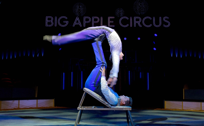 吉尼斯世界紀(jì)錄日：32次！30秒蹬人空翻最多次數(shù)