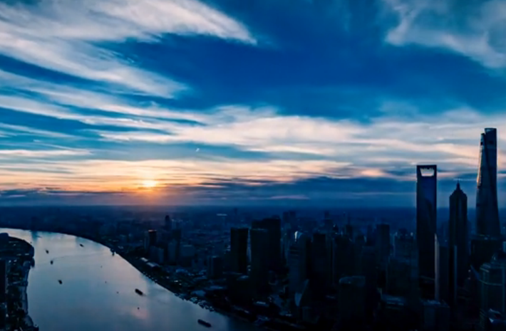 這一刻，瞰上海