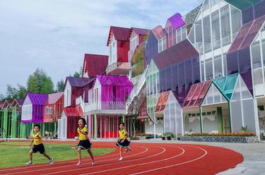 &ldquo;最美鄉(xiāng)村小學(xué)&rdquo;迎來(lái)開(kāi)學(xué)季