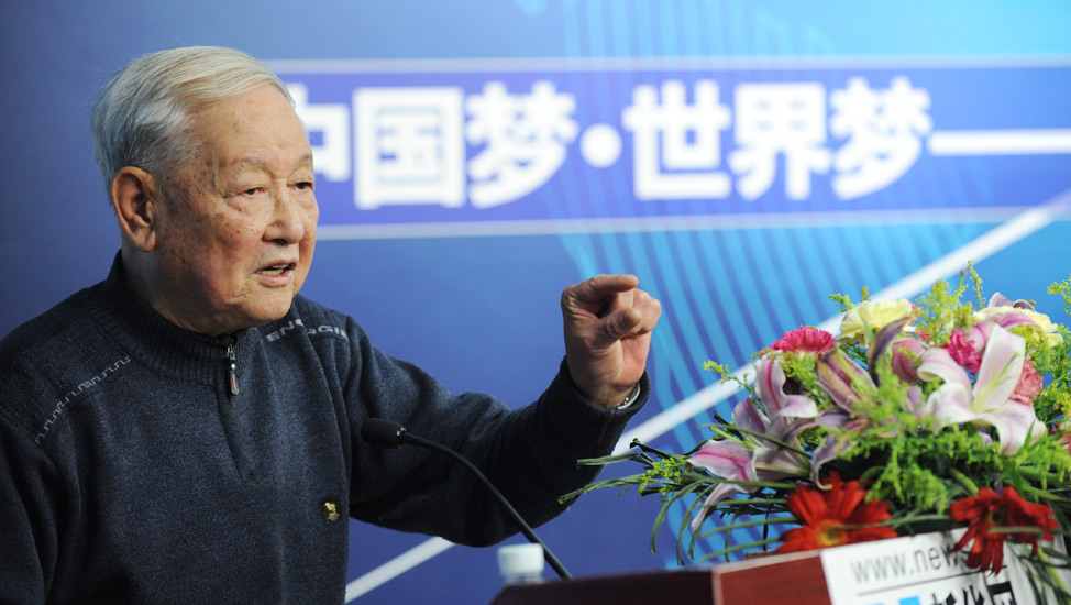 糜振玉中將在新華網(wǎng)&ldquo;縱論天下&rdquo;國際問題研討會(huì)上發(fā)言