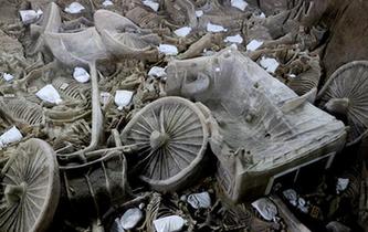 河南鄭韓故城出土2400年前豪華馬車(chē)